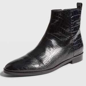 Club Monaco Trycia Black Leather Embossed Ankle Boots Size 40 / 10
